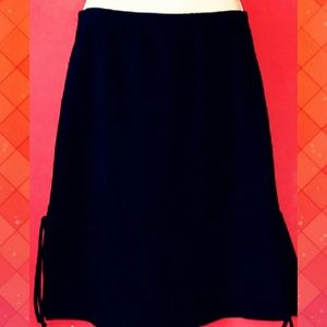 🆑3 - $15✨Daphne Skirt